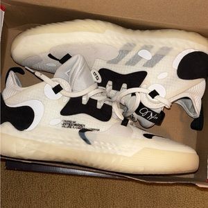 James Harden- Vol. 5